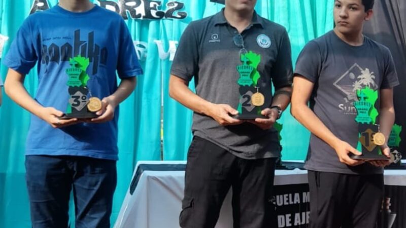 Iguazuenses se posicionan entre los 10 primeros en la 3º fecha del provincial de ajedrez