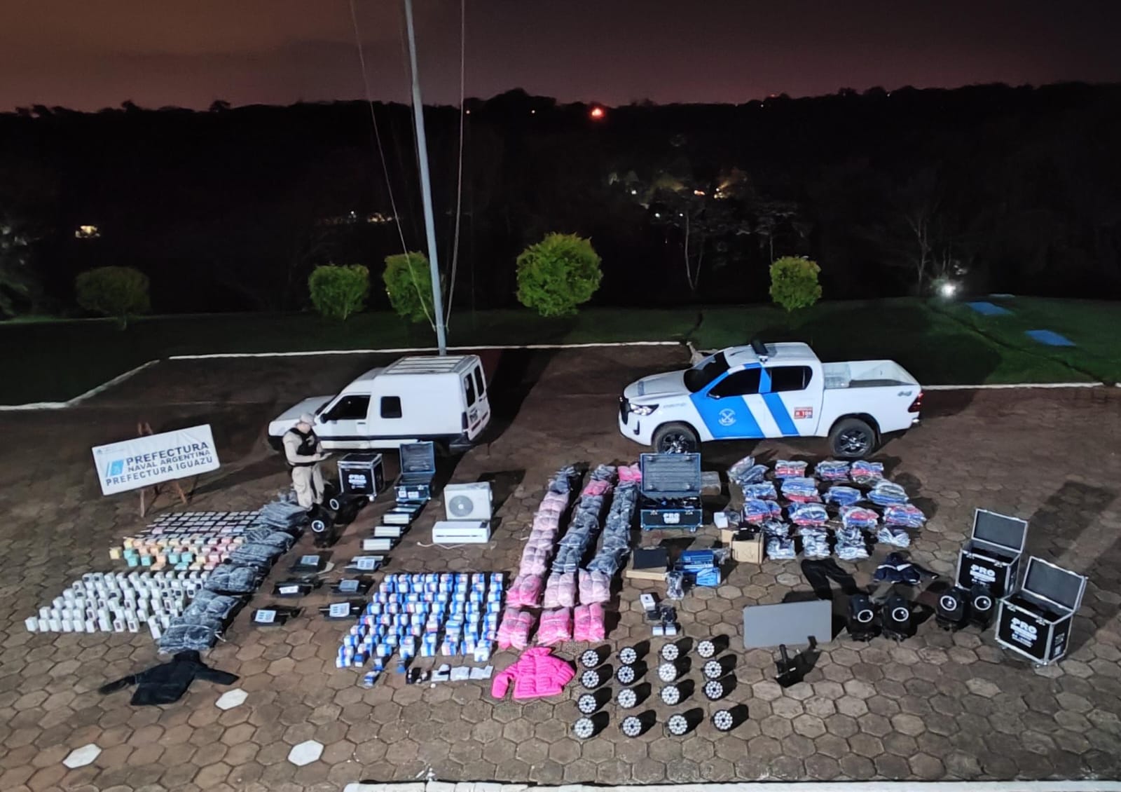 Puerto Iguazú: Prefectura secuestró mercadería de contrabando