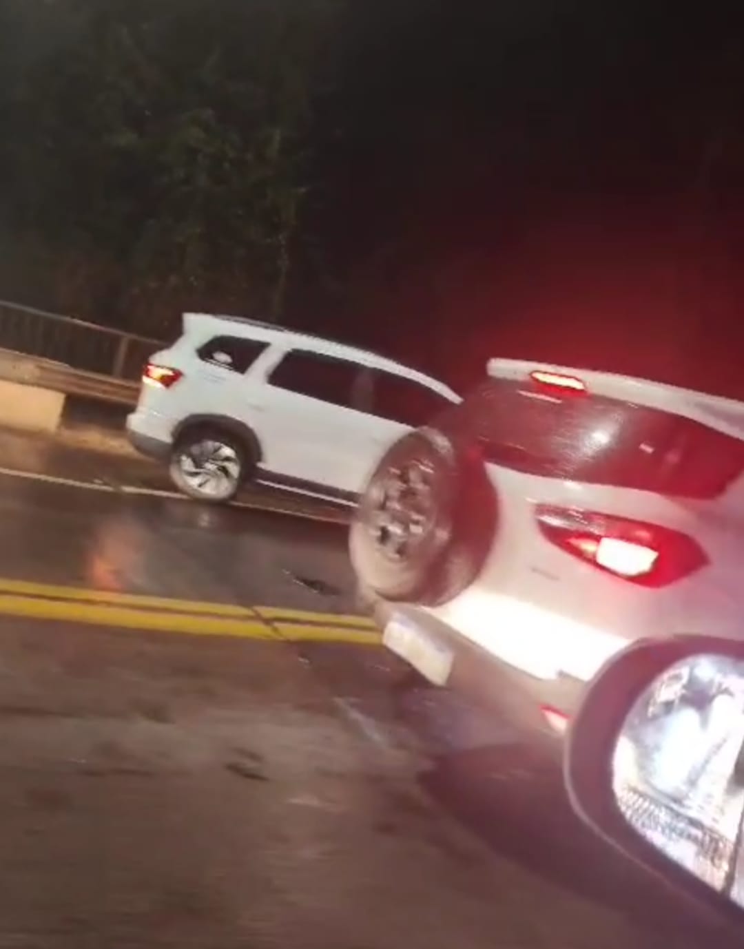 Caos la fila para ingresar a Iguazú sobre el puente Tancredo Neves