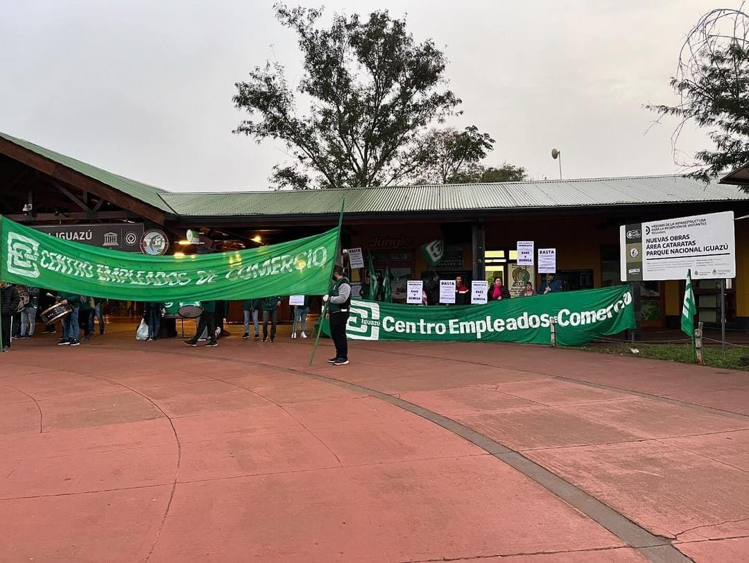 Levantaron el corte en el acceso a cataratas al medio día
