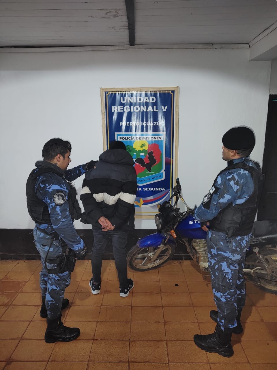 Motocicletas robadas recuperadas y un hombre con frondoso prontuario fue detenido