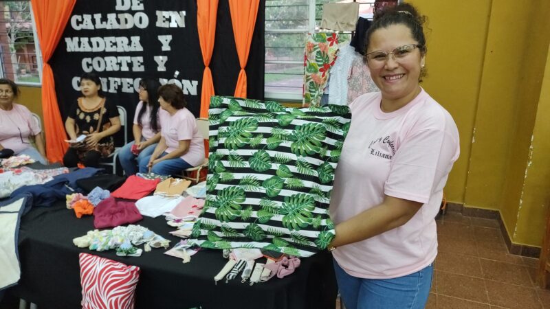 Expo Talleres: Jóvenes y adultos presentaron sus trabajos de todo el año