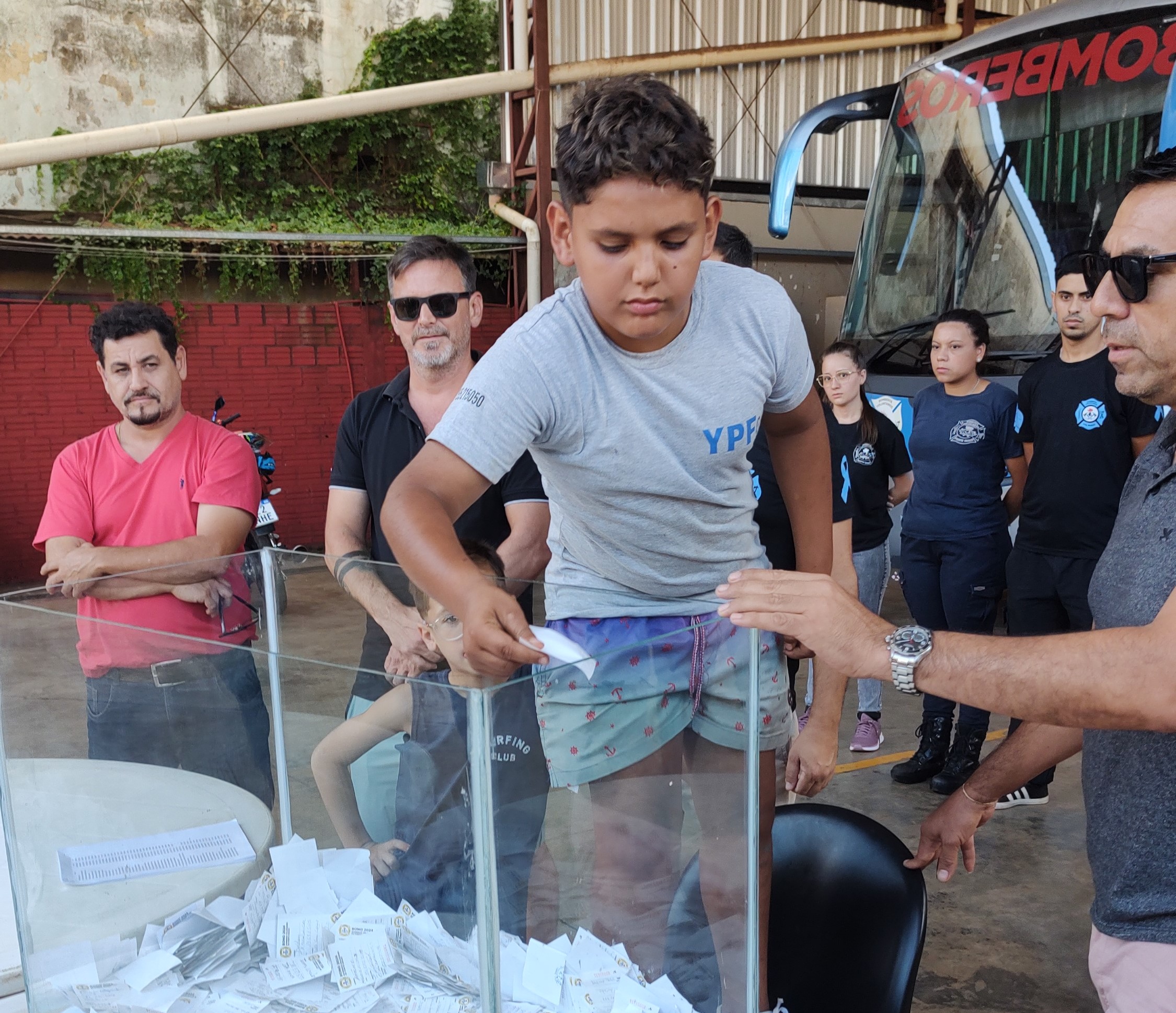 Bono Colaboración: Bomberos sortearon el premio estímulo y se preparan para entregar el gordo de fin de año