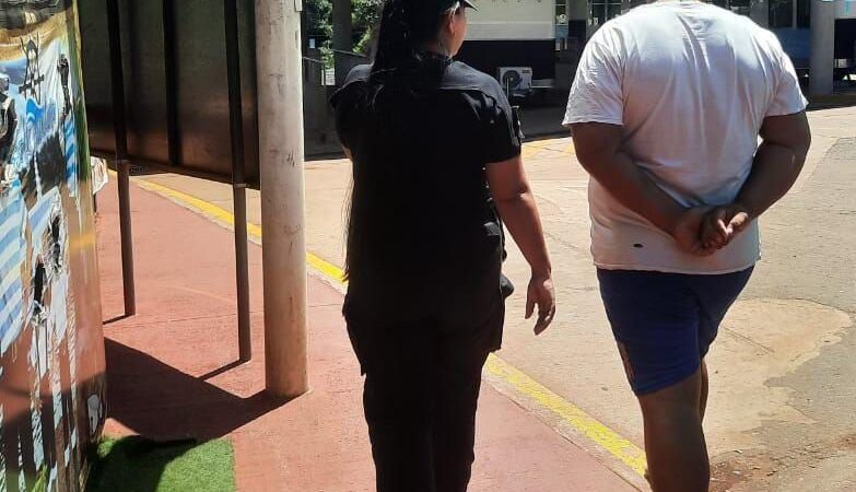 Escapó de la Justicia paraguaya y fue detenido en Iguazú tras amenazar a su pareja e hijos