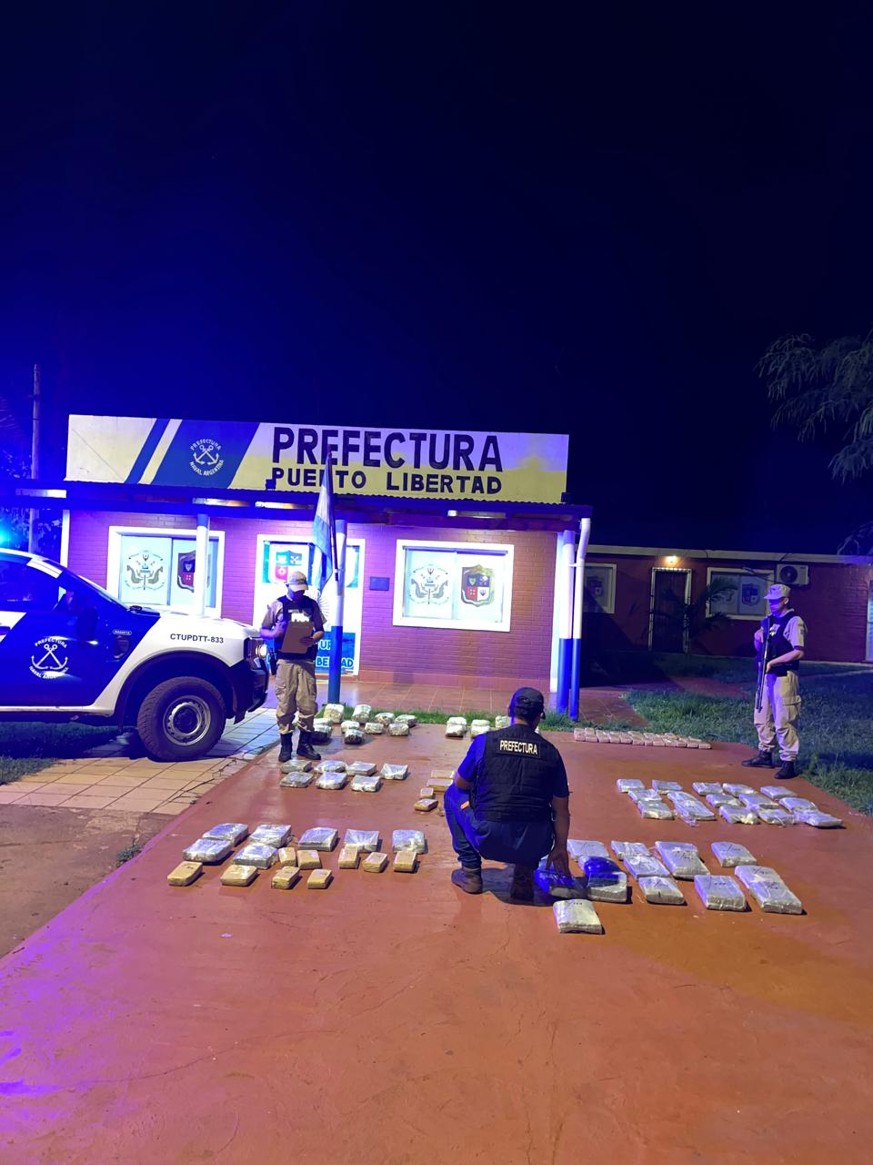 Detectaron la descarga de bultos con droga en la costa del rio mediante cámaras térmicas
