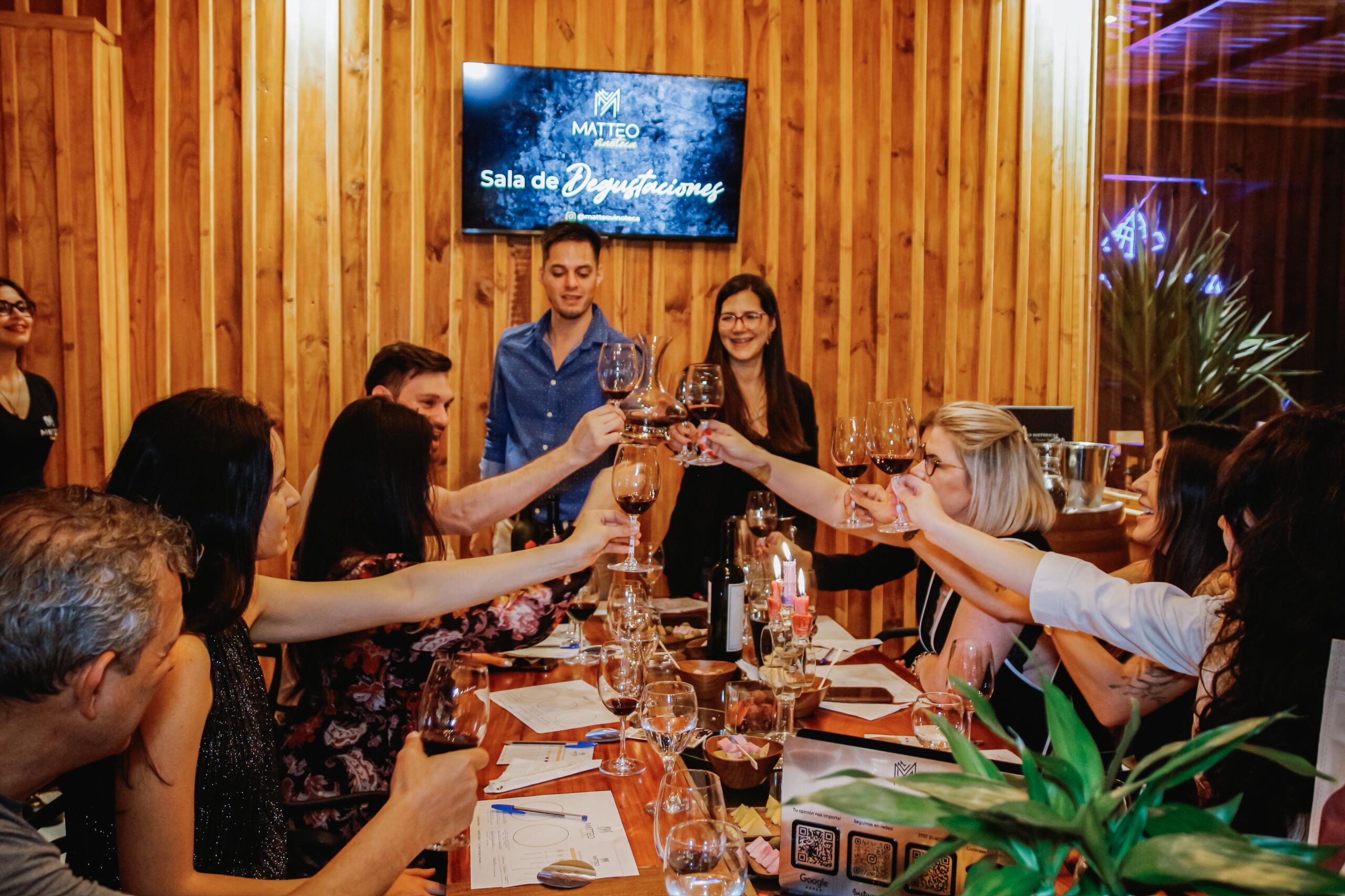 Brindis de fin de año: Emprendedores apuntan a innovar y desarrollan nuevas propuestas