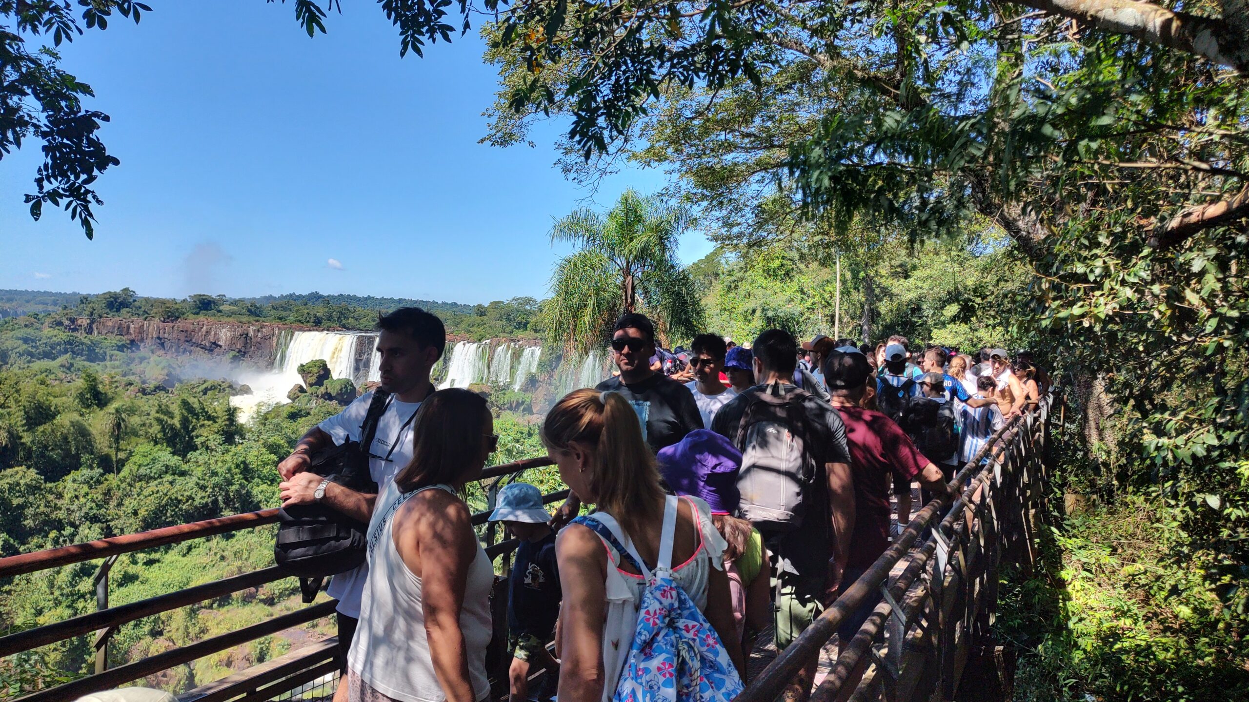 Cataratas: En enero el 50 por ciento de los visitantes fue turismo nacional