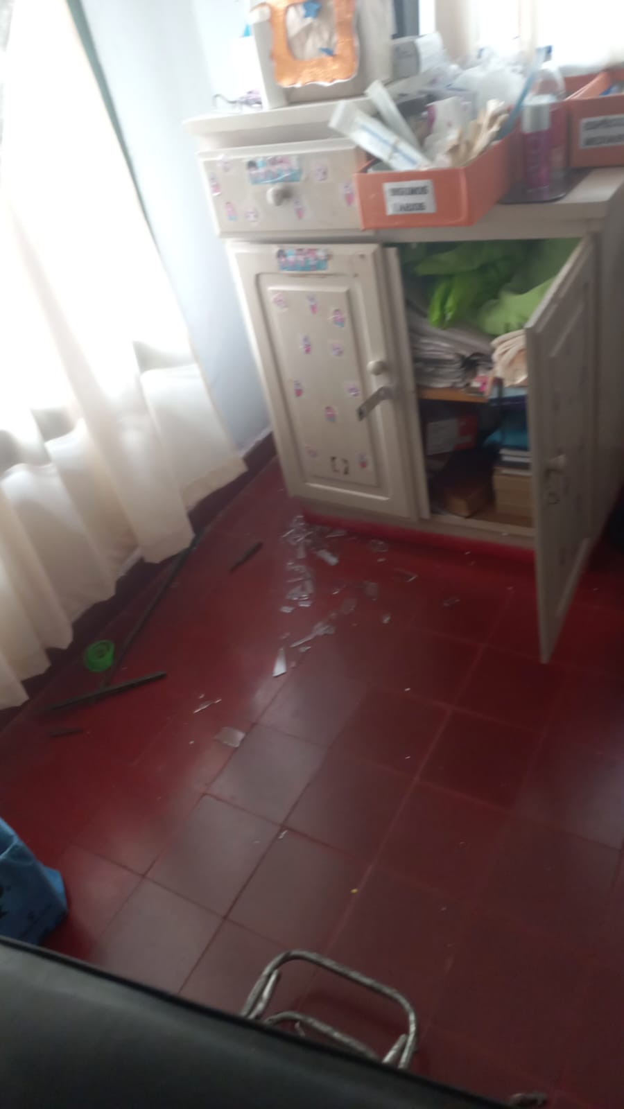 Robo al CAPS de Villa Alta: Se llevaron conservadoras, un tensiómetro y causaron destrozos