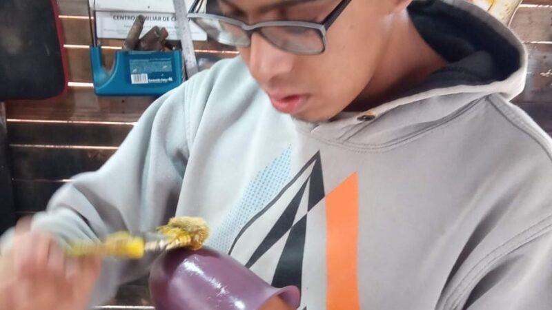 Joven Iguazuense necesita un trasplante de córnea para seguir sus estudios