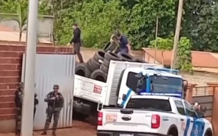 Un allanamiento desencadenó un enfrentamiento entre contrabandistas y Prefectura