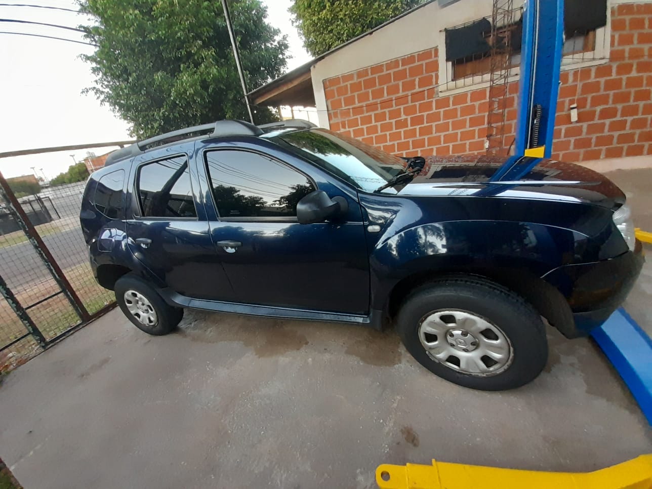 Foz do Iguazú: Posadeño dejó su automóvil estacionado en cercanías a un shopping y le robaron