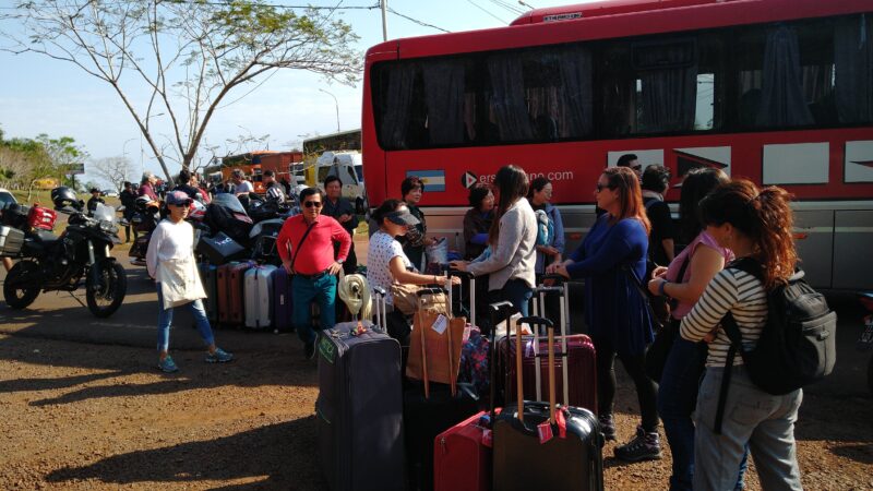 Capacitan a los operadores turísticos para el cobro de la tasa a extranjeros