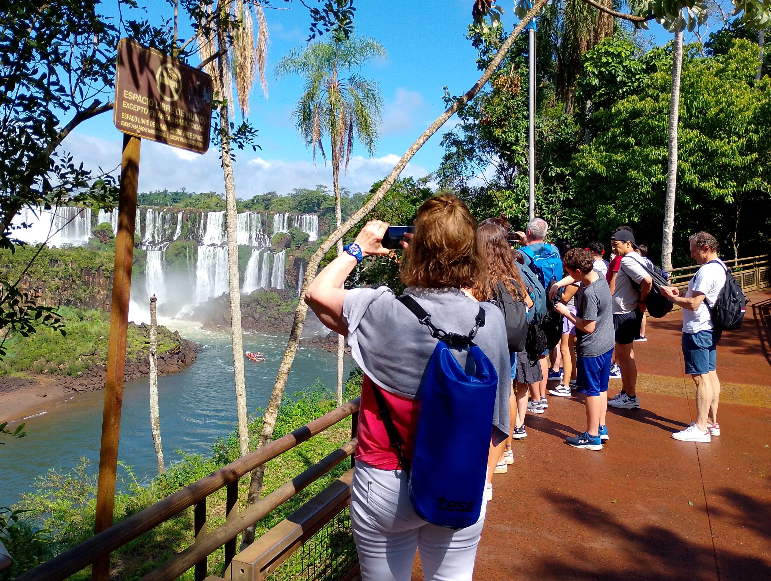 Cataratas recibió 11 mil visitantes en lo que va del fin de semana largo