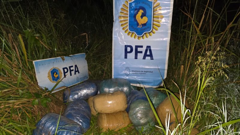 Puerto Esperanza: Abandonaron más de 250 kilos de marihuana