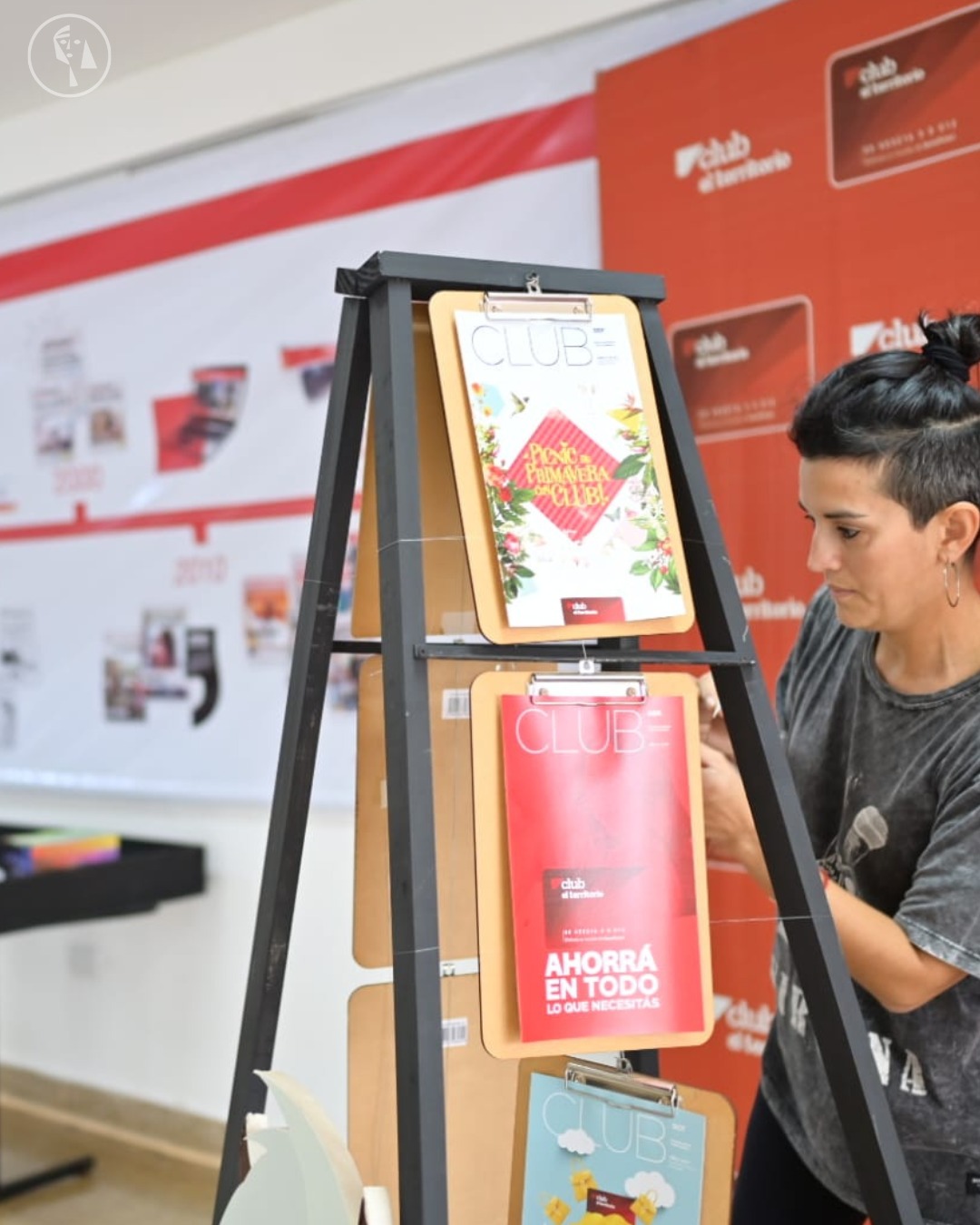 El Territorio inaugura su muestra histórica «100 años, miles de voces»