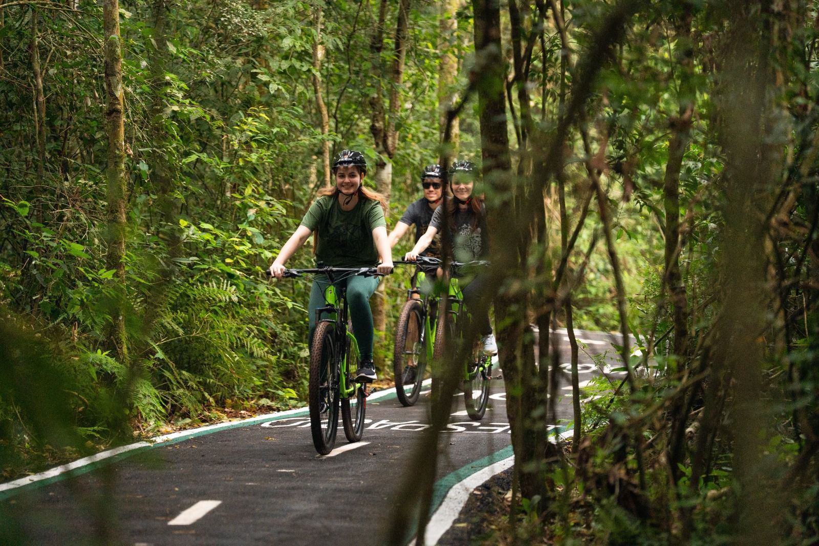 El Parque Nacional lado brasilero inauguró la Ciclovía Cataratas y ofrece alquiler de bicicletas