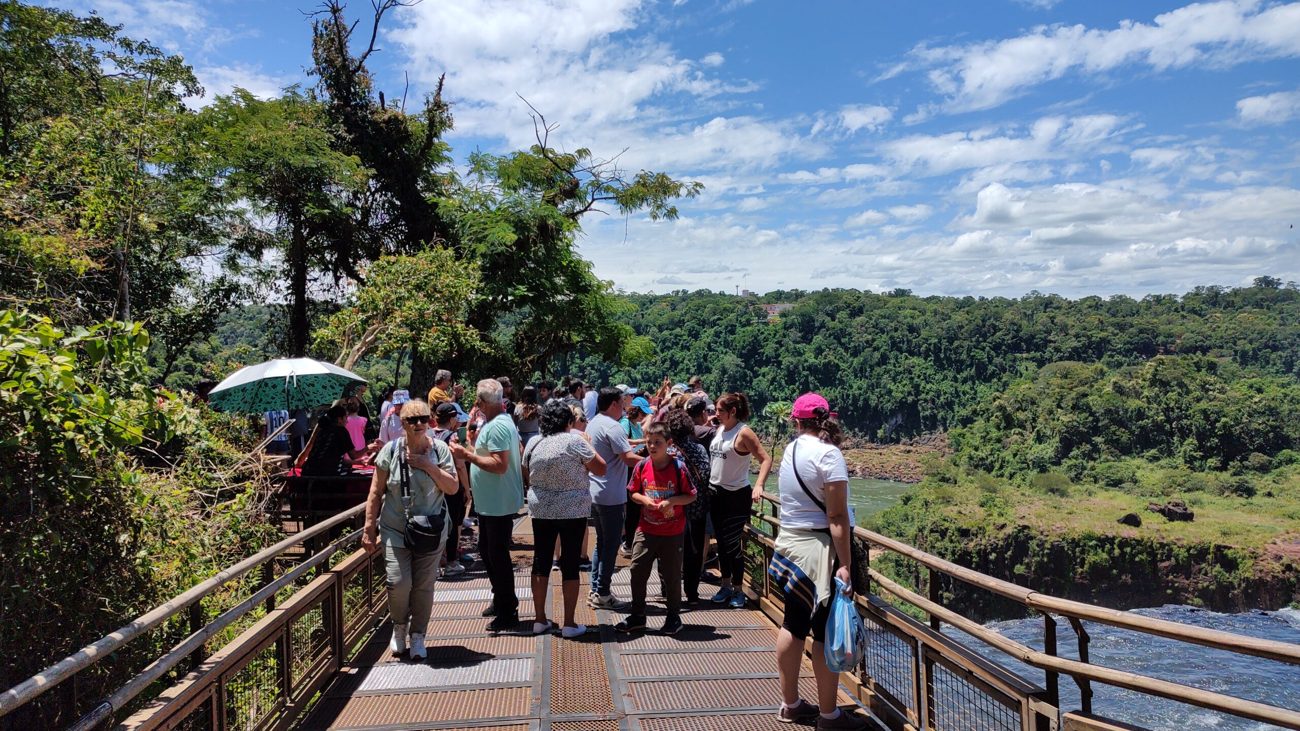 El primer fin de semana largo de junio no generó gran movimiento turístico