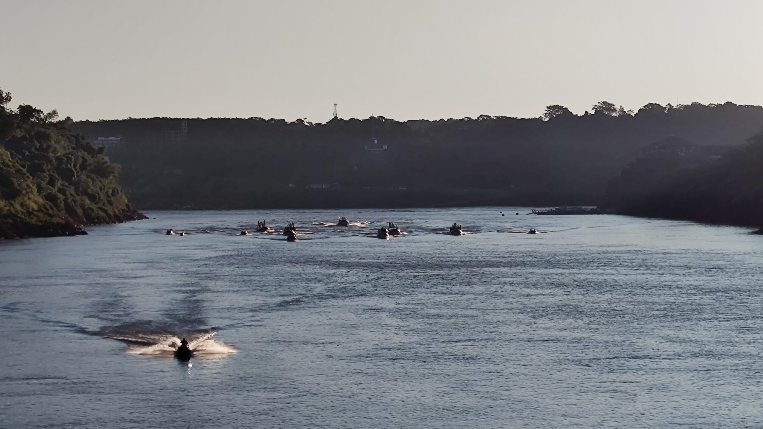 Nadadores de diferentes puntos del país participarán de la travesía a nado Cataratas del Iguazú