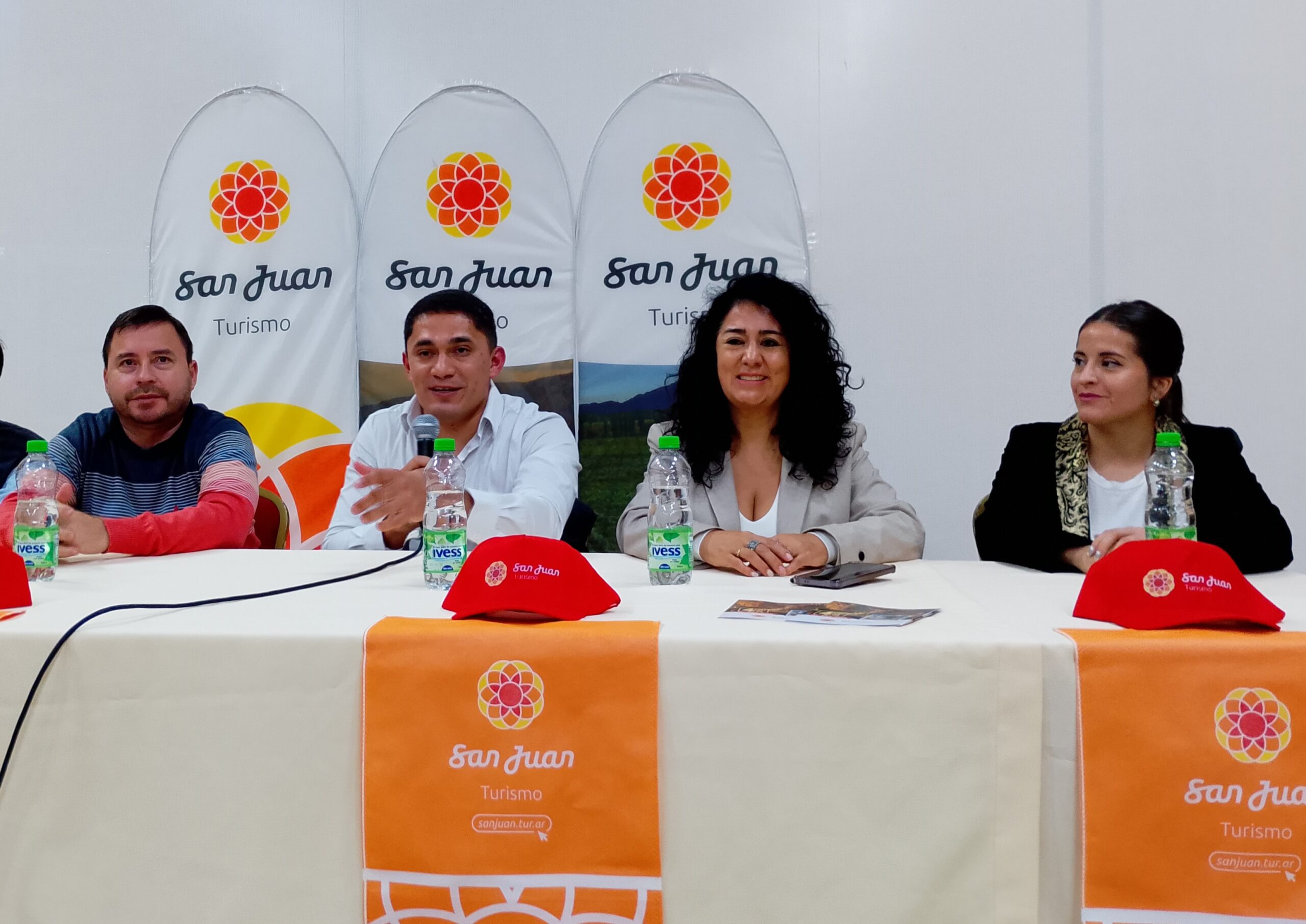 Impulsan un trabajo mancomunado de promoción turística entre San Juan e Iguazú