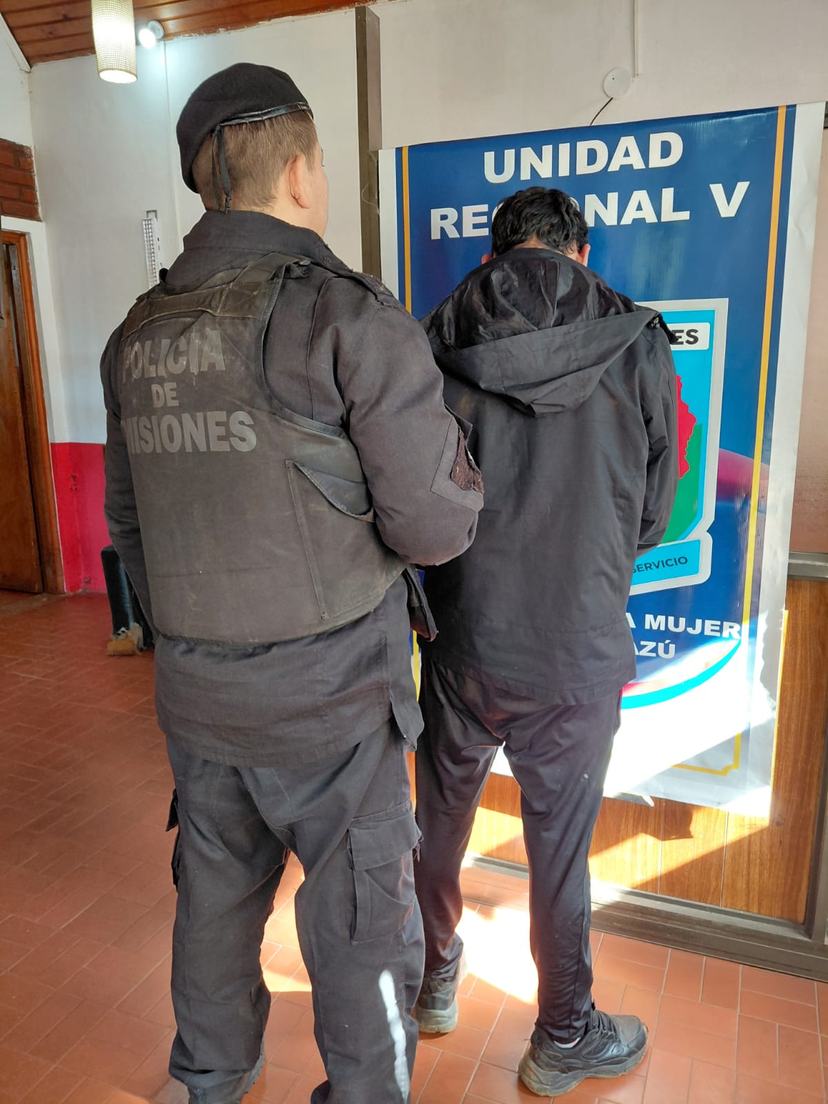 Detienen a un hombre en Puerto Iguazú acusado de delitos sexuales contra menores