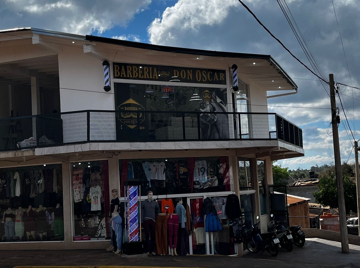Iguazu: Barberos cortarán el cabello gratís a los jubilados