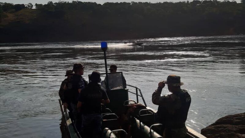 Continua la búsqueda de adolescente de 14 años que habría desaparecido en las aguas del Paraná
