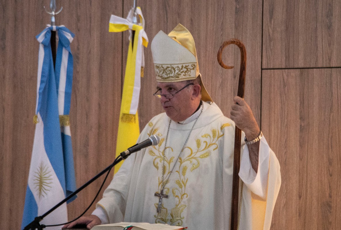 Monseñor Baisi “faltan 530 niños en Iguazú”