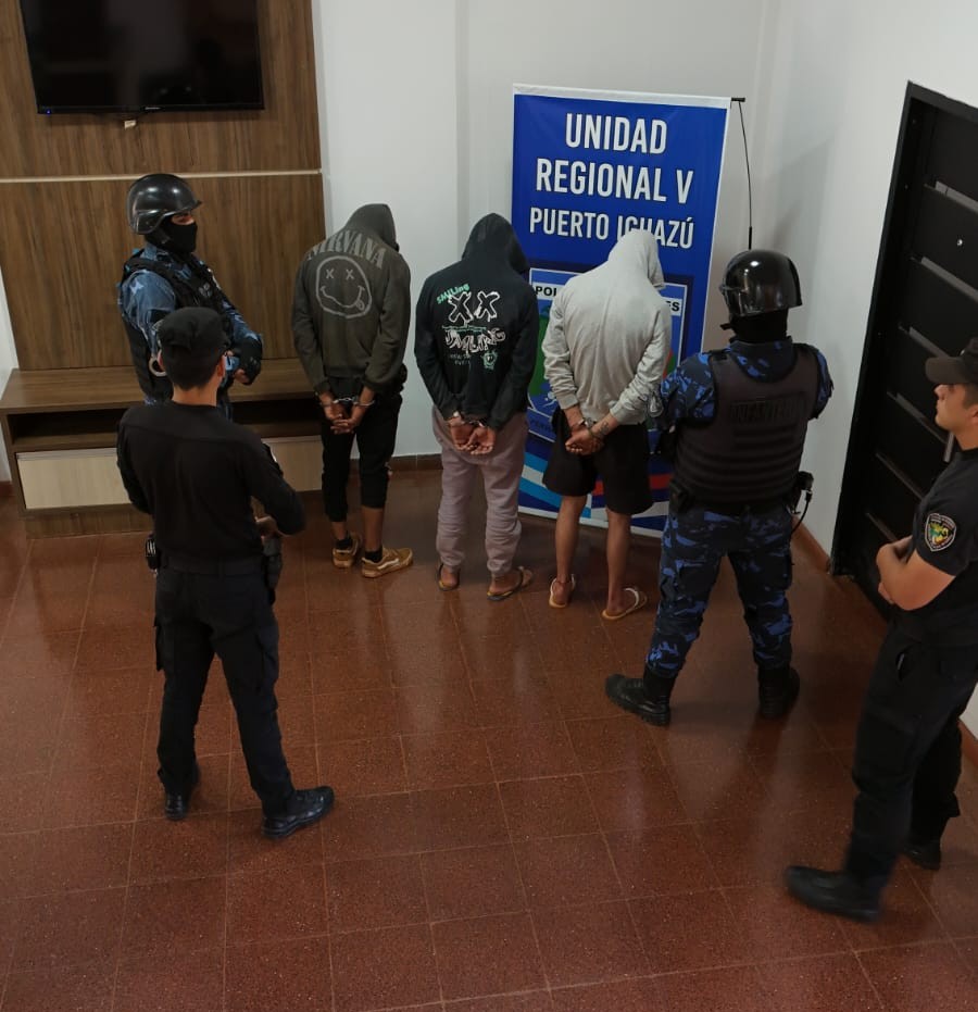 Allanaron y arrestaron a la banda de los tres “barreteros” de Puerto Iguazú