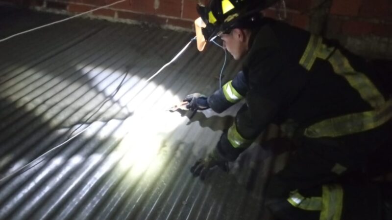 Un bombero resultó herido en un principio de incendio en Iguazú
