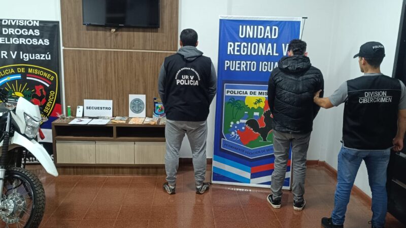 Policías atraparon a un motodealer en plena venta de cocaína en Puerto Iguazú