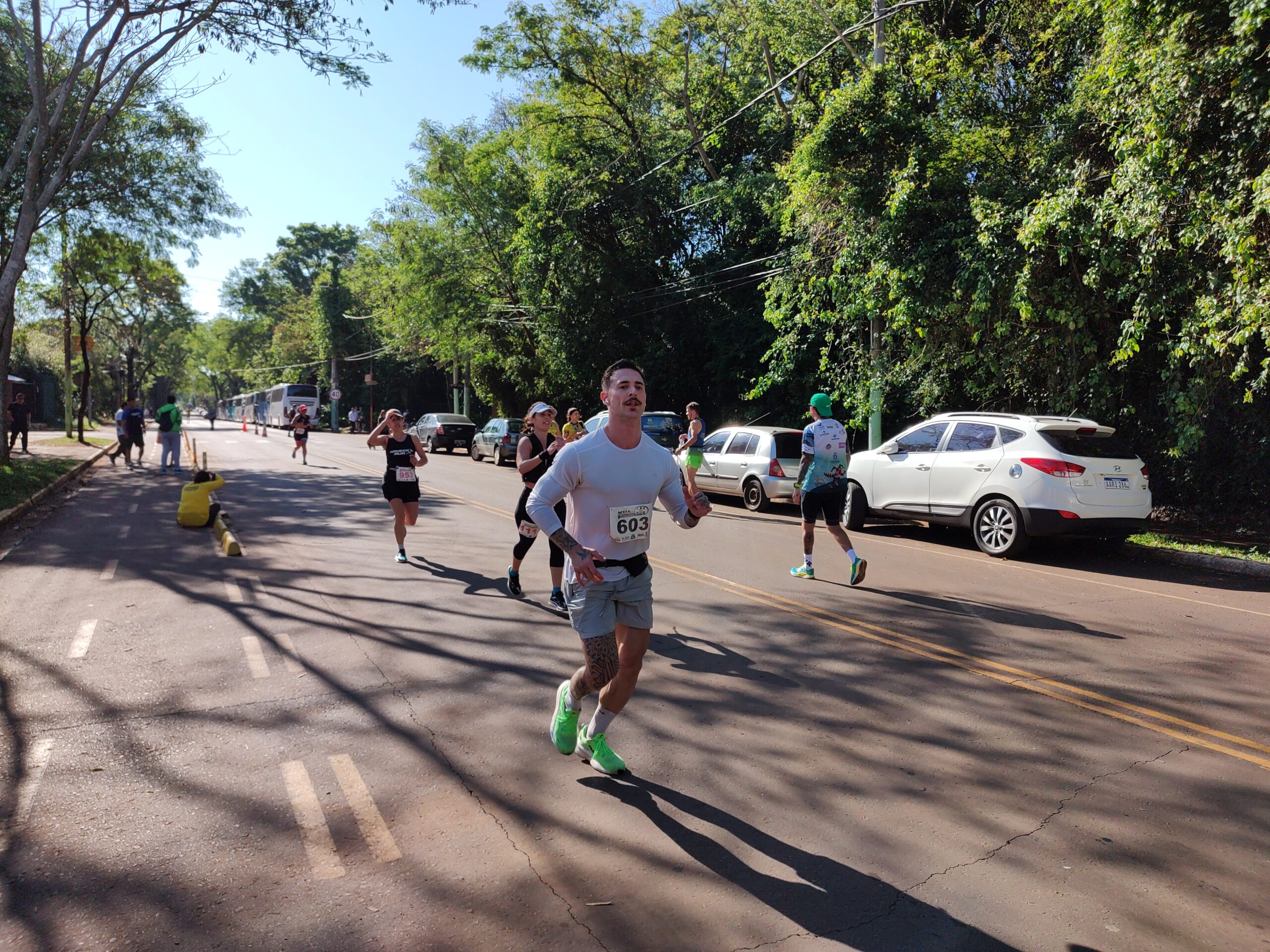 Cerca de 4.300 corredores recorrerán tres países en una sola carrera