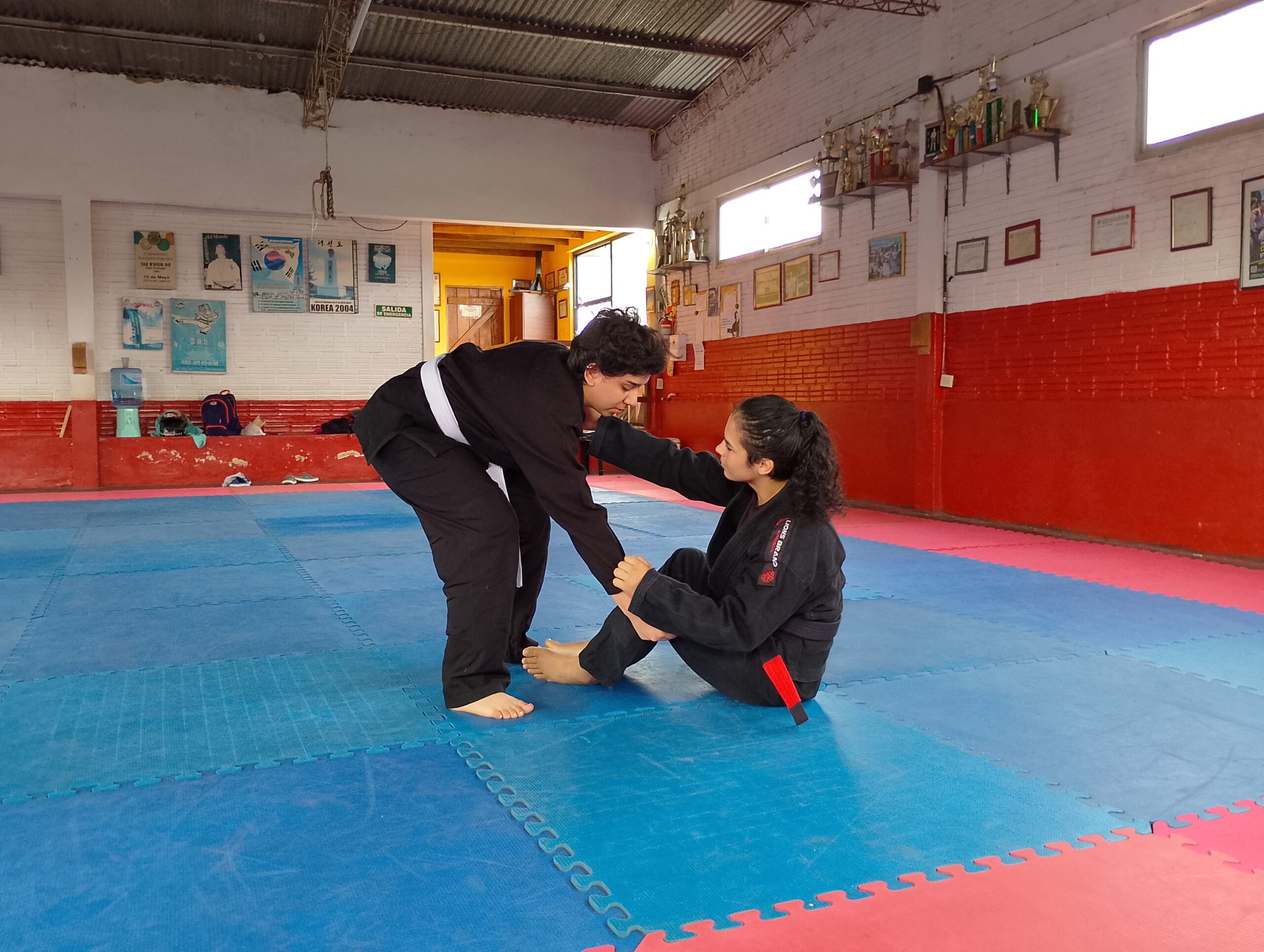 Iguazú: Cada vez son más las personas que practican Jiu-Jitsu por su sistema de defensa personal