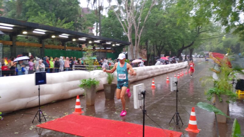 Por 4º año consecutivo Edgardo Franco ganó la Media Maraton de las Tres Fronteras.