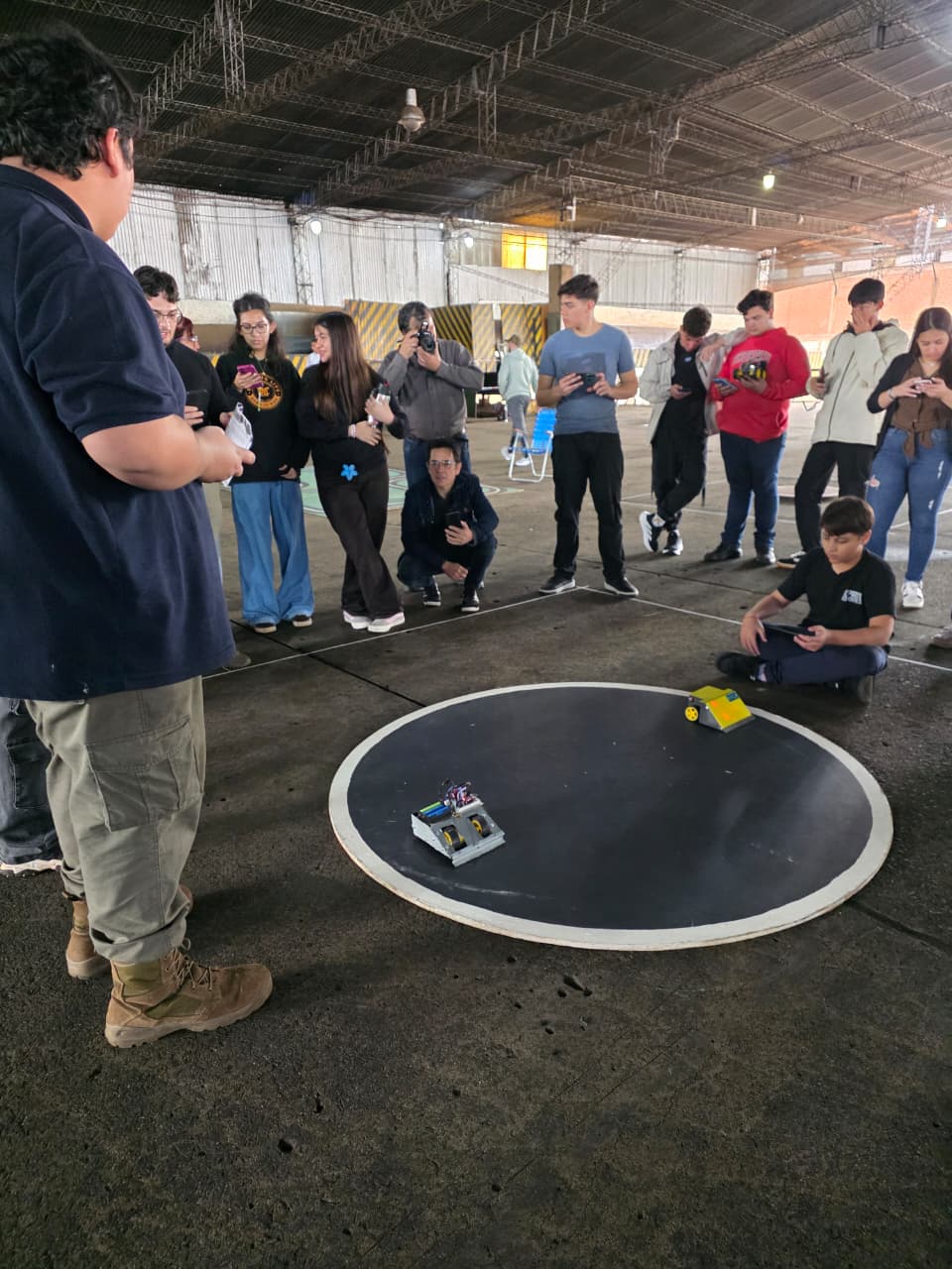 Alumnos de la EPET Nº4 participaron del zonal “Zona Norte» de Copa Robótica