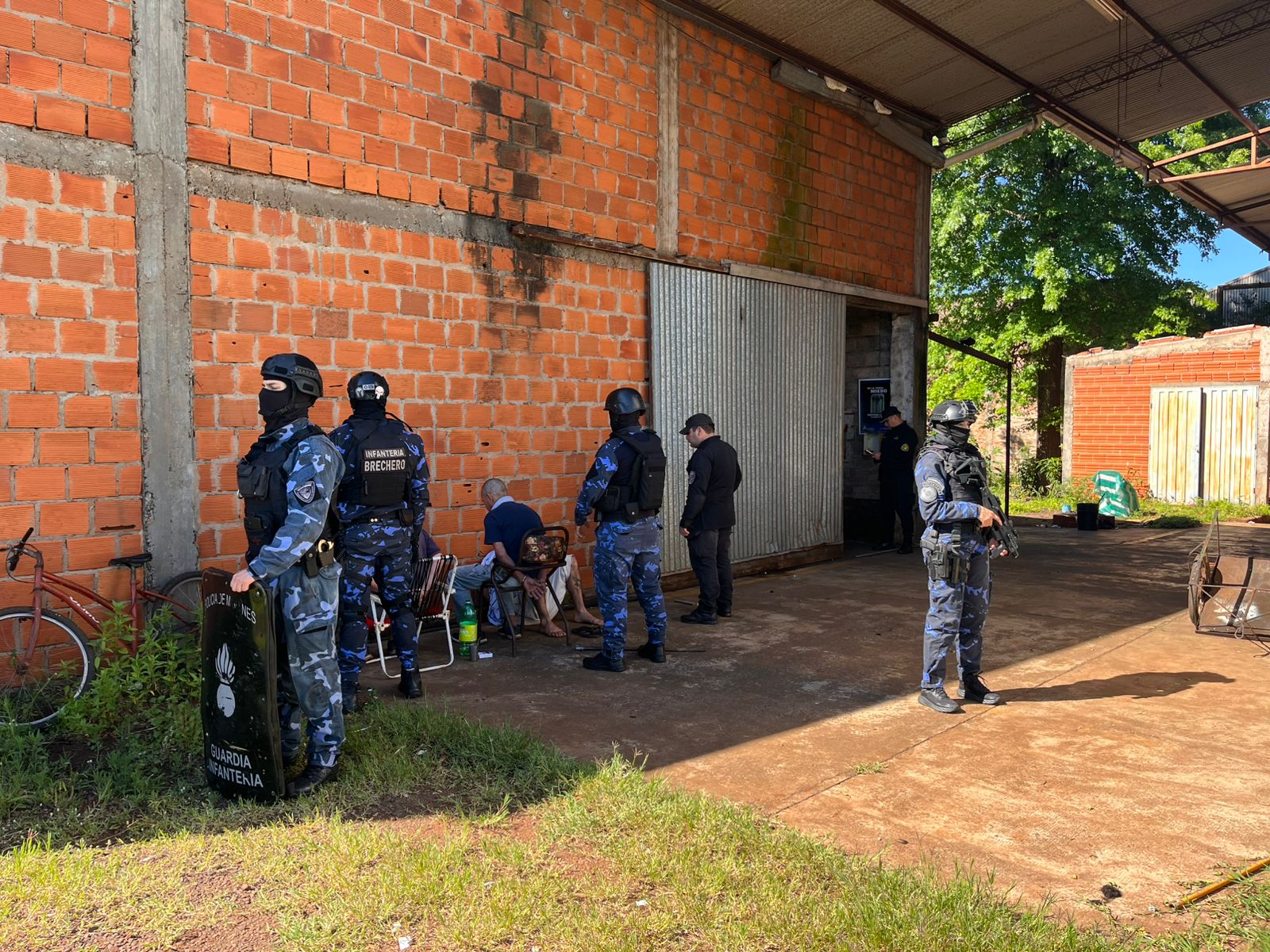 Cinco detenidos y una menor rescatada durante un operativo en Garupá y Posadas