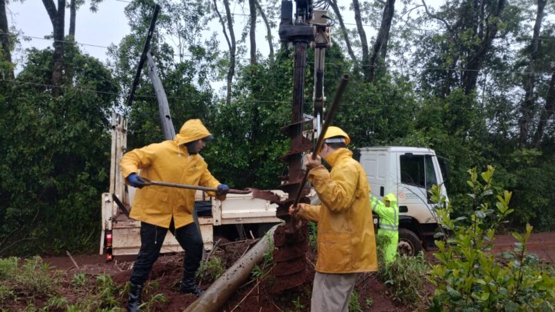 Energía de Misiones activó su protocolo de emergencias ante el paso del sistema de tormentas
