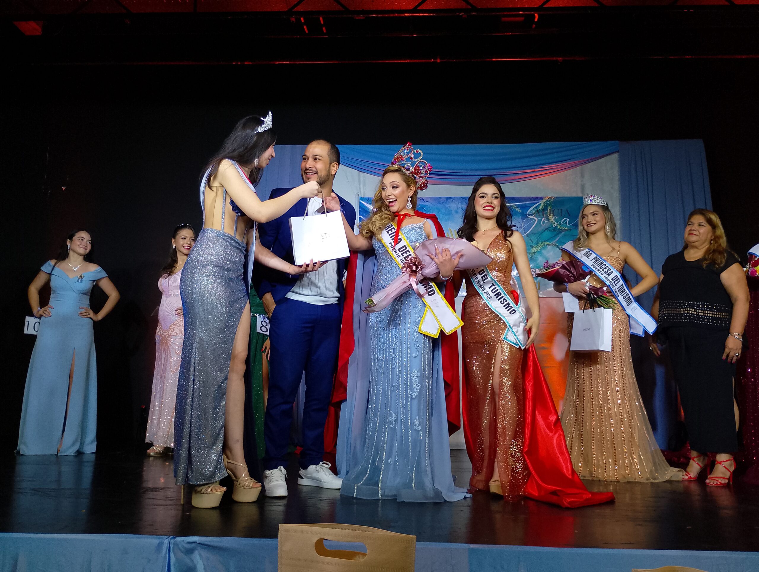 Luzia Wieczorekk es la nueva reina del turismo de Iguazú