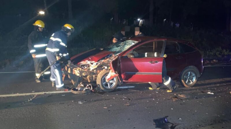 Un motociclista que circulaba sin luces y en contra mano falleció en un accidente