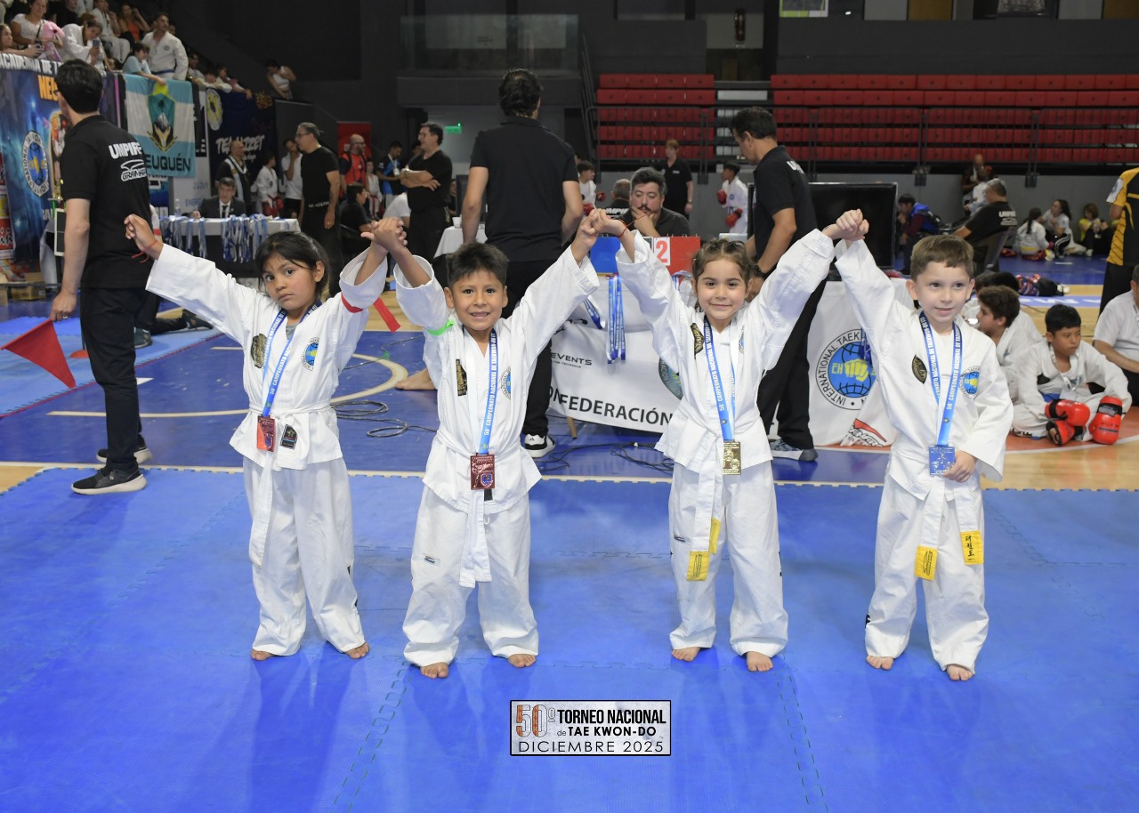 Delegación de Taekwondo de Iguazú obtuvo excelentes resultados en Jujuy