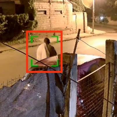 «Cara Manchada» robó objetos de un vehículo y fue detenido