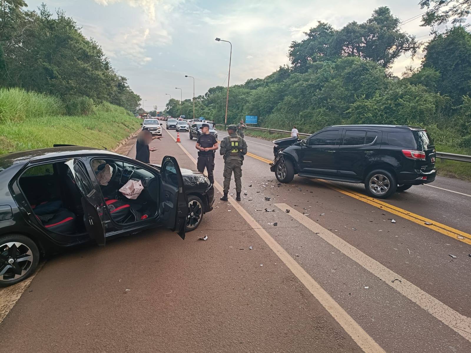 Siniestro Vial: Imprudencia, falta de control y falta de agilización dejó como saldo 3 heridos