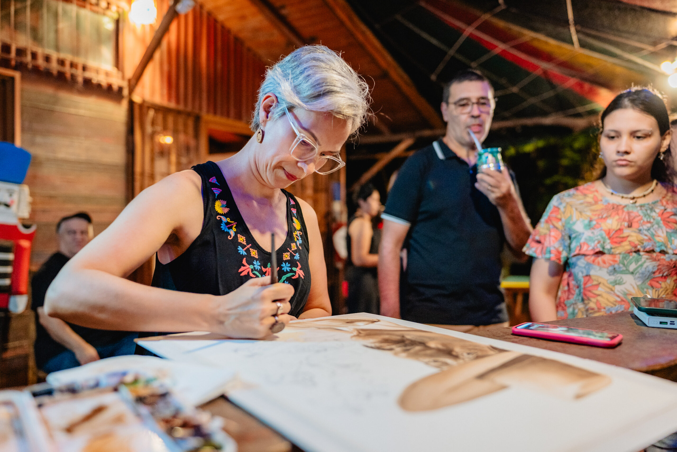 Latidos de Iguazú: 20 artistas expondrán sus obras en una muestra comunitaria