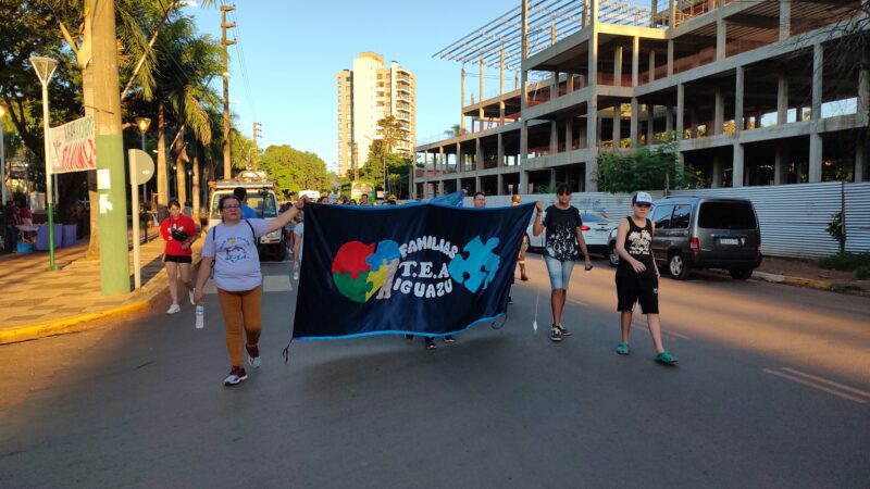Familias TEA Iguazú organizan la tradicional Caminata de concientización sobre autismo