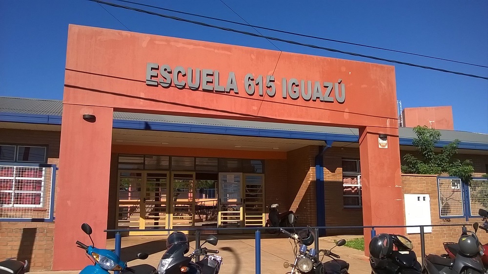 Iguazú: Suspenden el servicio de comedor de la Escuela Nº615 por falta de fondos