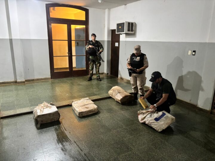 Prefectura secuestró más de 100 kilos de droga en Paraje Hipolito