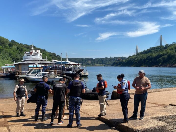 Expulsaron a paraguayo detenido por robo agravado: tenía pedido de captura por homicidio en su país