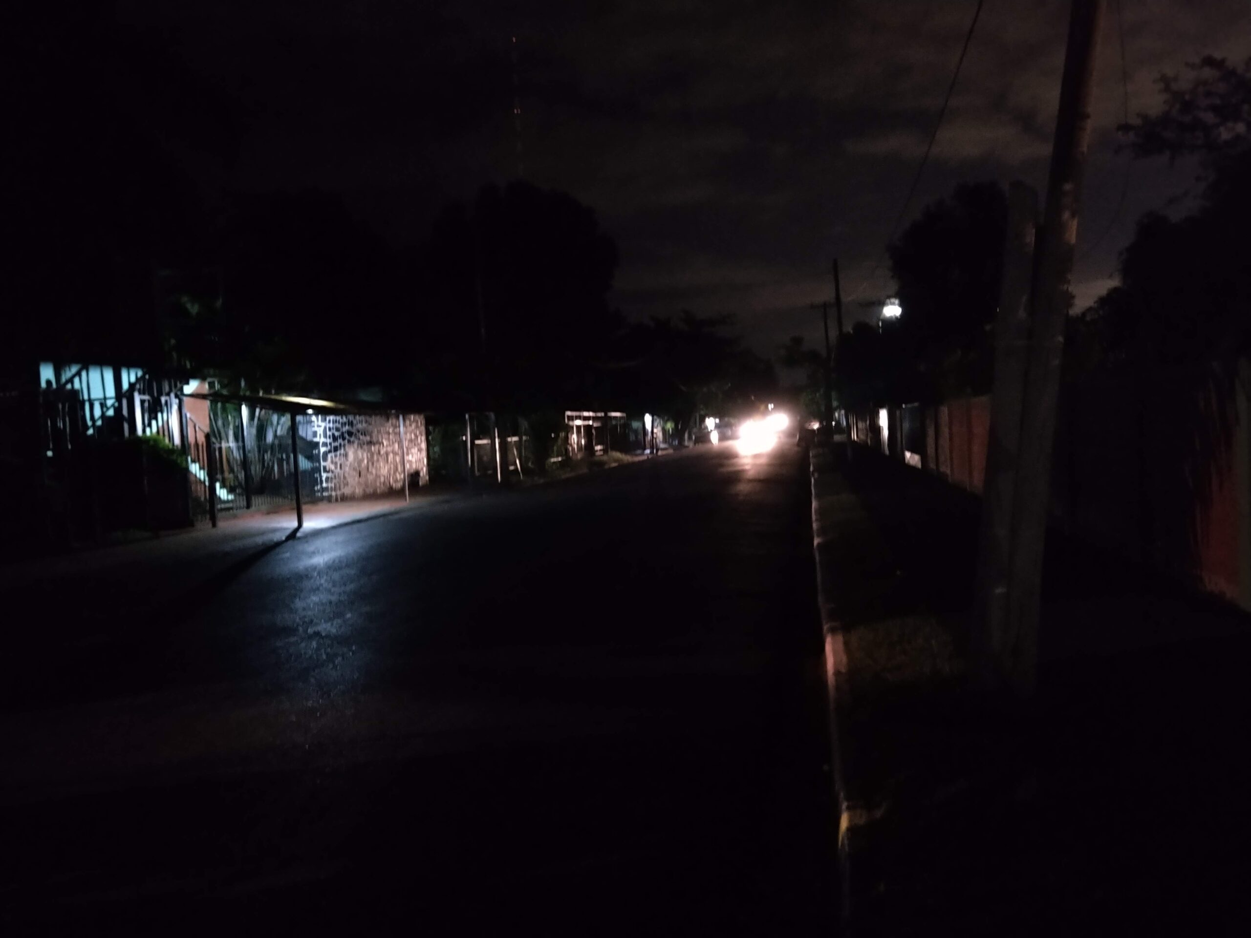 Intimaron a la Municipalidad de Puerto Iguazú a que solucione de forma urgente el servicio de alumbrado Público