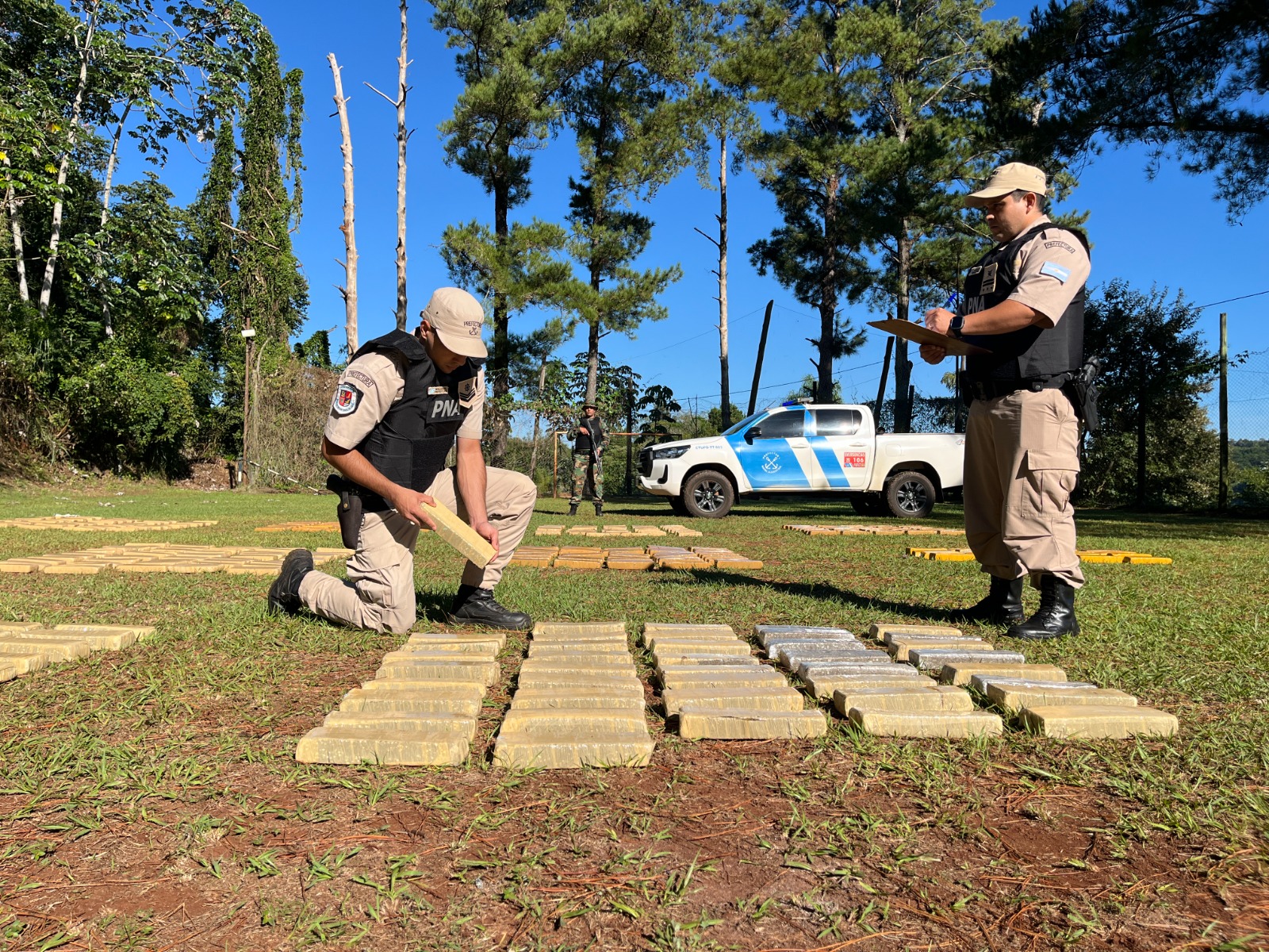 Puerto Libertad: Hallaron una carga de 1300 kilos de marihuana