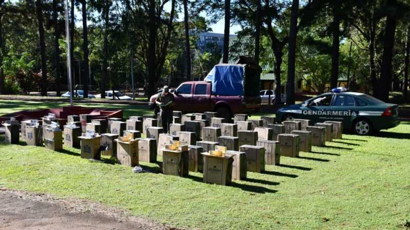 Gendarmería secuestró 60 mil paquetes de cigarrillos.