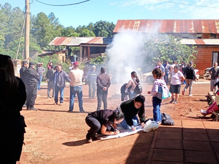 Puerto Libertad: Exigen energía eléctrica y agua en terreno privado